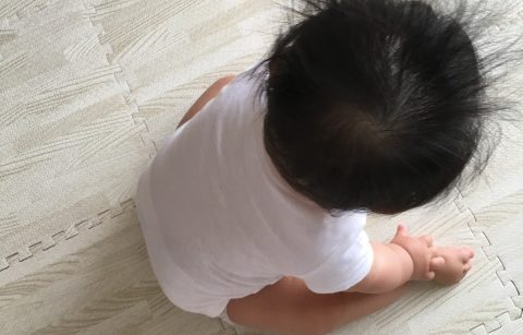 夜泣き対策①まずは目を覚まさせる